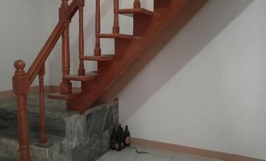 Mandaluyong Commercial/ Residential House & Lot For Sale nr Makati and BGC 8.5M