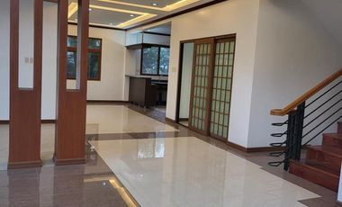 For Sale: Furnished 4 Bedroom Condo in Clark Pampanga