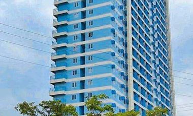 For Sale THE LOOP 1BR Condominium