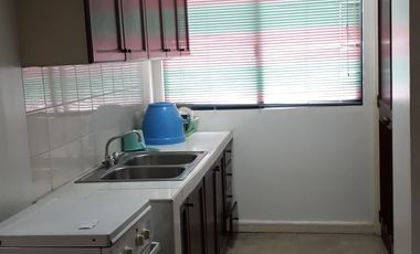 2 bedroom makati ipi buendia tower : gil puyat makati / taft ave.