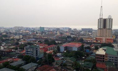 2 bedroom makati ipi buendia tower : gil puyat makati / taft ave.