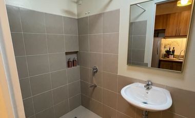 1-BR RFO For Sale in Malate Manila near St. Benilde