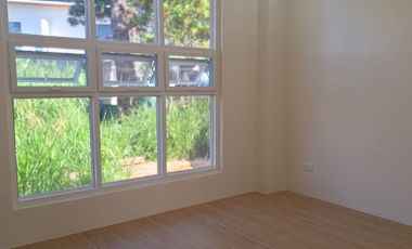 Baguio - 3 Storey Residential S/D with Roof Deck, Ready to Move-in with View