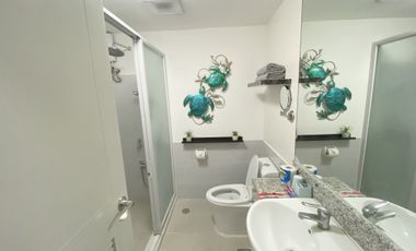 23F (Penthouse) _ 1BR Corner Unit 2 Balconies with PLDT Unlimited Wi-Fi