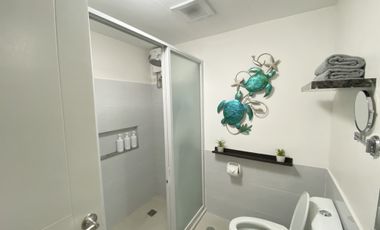 23F (Penthouse) _ 1BR Corner Unit 2 Balconies with PLDT Unlimited Wi-Fi