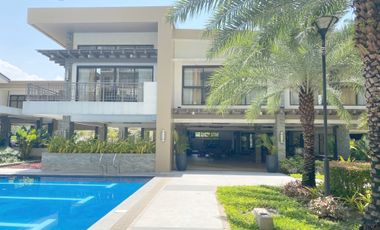 23F (Penthouse) _ 1BR Corner Unit 2 Balconies with PLDT Unlimited Wi-Fi