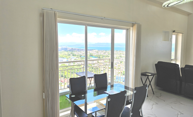 23F (Penthouse) _ 1BR Corner Unit 2 Balconies with PLDT Unlimited Wi-Fi