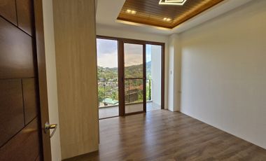Four-Bedroom Brand New House with Mountain View