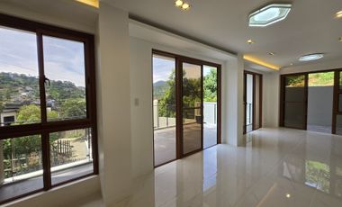 Four-Bedroom Brand New House with Mountain View