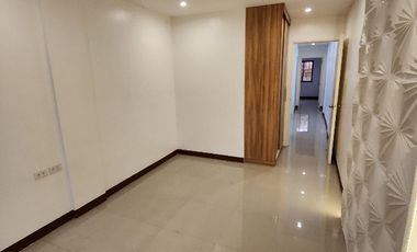 4 Bedroom Townhouse For Sale in Amparo, North Caloocan City