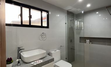2 Storey House and Lot For Sale | For Rent