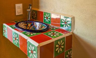 Departamento en RENTA en Pastita amueblado con servicios incluidos.