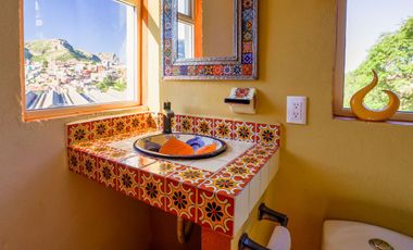 Departamento en RENTA en Pastita amueblado con servicios incluidos.