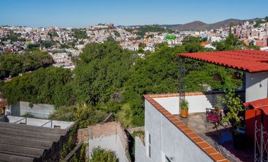 Departamento en RENTA en Pastita amueblado con servicios incluidos.