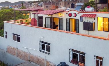 Departamento en RENTA en Pastita amueblado con servicios incluidos.