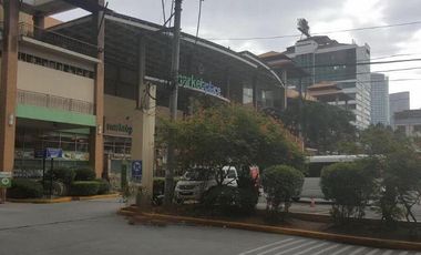 3 Bedroom 3BR Penthouse for Rent in A. Venue Suites, Makati City