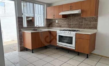 Casa en venta en Fraccionamiento Altus Bosques