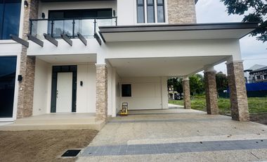 For Sale RFO,7BR Complete Finished House & Lot in Alabang , 4 mins to MCX