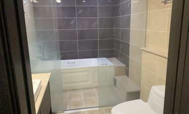 3 Bedroom Condo with parking for Sale in Clark Pampanga