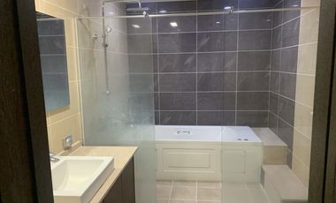 3 Bedroom Condo with parking for Sale in Clark Pampanga