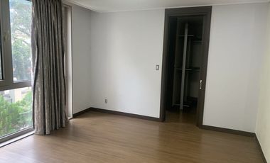 3 Bedroom Condo with parking for Sale in Clark Pampanga