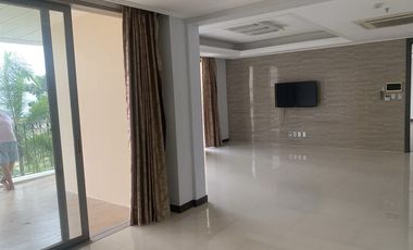 3 Bedroom Condo with parking for Sale in Clark Pampanga