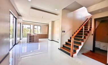 FOR SALE NEWLY BUILD ELEGANT MODERN DESIGN HOUSE IN BF HOMES PARANAQUE