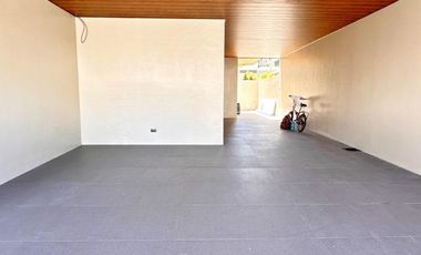 FOR SALE NEWLY BUILD ELEGANT MODERN DESIGN HOUSE IN BF HOMES PARANAQUE