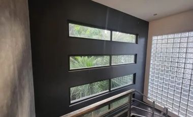 Ayala Alabang Modern House  5 Bedrooms for Rent.