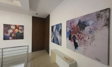 Ayala Alabang Modern House  5 Bedrooms for Rent.