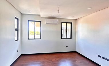 FOR SALE MODERN SEMI FURNISHED HOUSE AND LOT IN BF HOMES PARANAQUE
