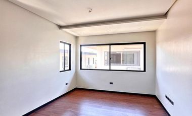 FOR SALE MODERN SEMI FURNISHED HOUSE AND LOT IN BF HOMES PARANAQUE