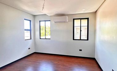 FOR SALE MODERN SEMI FURNISHED HOUSE AND LOT IN BF HOMES PARANAQUE