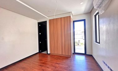 FOR SALE MODERN SEMI FURNISHED HOUSE AND LOT IN BF HOMES PARANAQUE