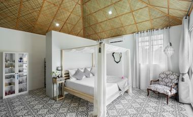 Exquisite Italian-Inspired Luxury Home in Panglao Island: A Stunning 5-Bedroom