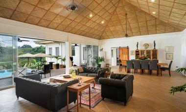 Exquisite Italian-Inspired Luxury Home in Panglao Island: A Stunning 5-Bedroom