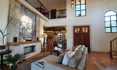 FOR SALE BEAUTIFUL TUSCAN MEDITTERANEAN VILLA in AYALA WESTGROVE