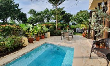 FOR SALE BEAUTIFUL TUSCAN MEDITTERANEAN VILLA in AYALA WESTGROVE