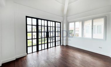 For Sale: Brand New Colonial-Style House in Verdana Homes Mamplasan, Laguna