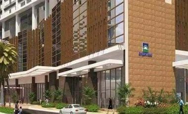 For Sale Bi-Level 2 bedroom w/ balcony Condominium in Sta Mesa Manila for Sale