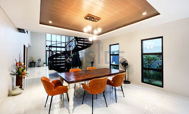 For Sale: Mirala Nuvali 6 Bedrooms Modern Contemporary House, Calamba, Laguna