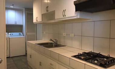 One Roxas Triangle 3 Bedroom Condo for Sale