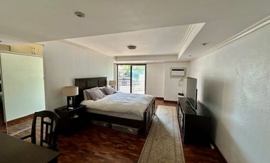 Luxurious Corner Townhouse with Garden in Residencia Alabang Hills, Muntinlupa