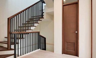 With Roofdeck 3 Storey Townhouse for sale Teachers Village Diliman Quezon City