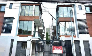 With Roofdeck 3 Storey Townhouse for sale Teachers Village Diliman Quezon City