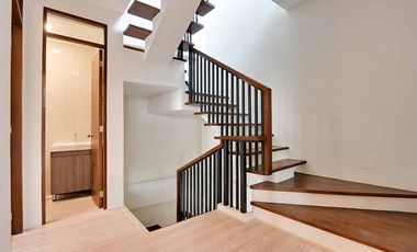 With Roofdeck 3 Storey Townhouse for sale Teachers Village Diliman Quezon City