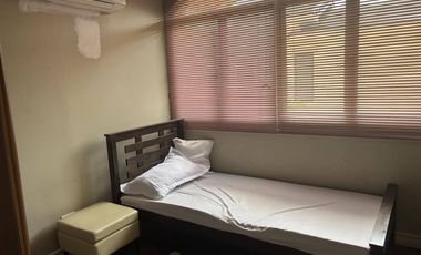 McKinley Garden Villa, BGC on FIRE SALE