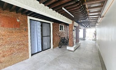 5 Bedroom House and Lot For Sale In Ayala Alabang, Muntinlupa City