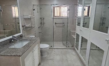 5 Bedroom House and Lot For Sale In Ayala Alabang, Muntinlupa City