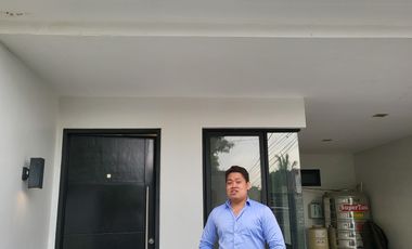 For Rent Modern Townhouse in Northwest BF Paranaque, 4BR, 4T&B, 2Car Garage